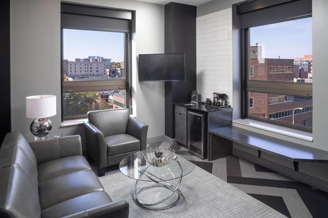 On Phillips 2* Sioux Falls